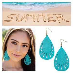 Plunder Design Joquelle Earrings